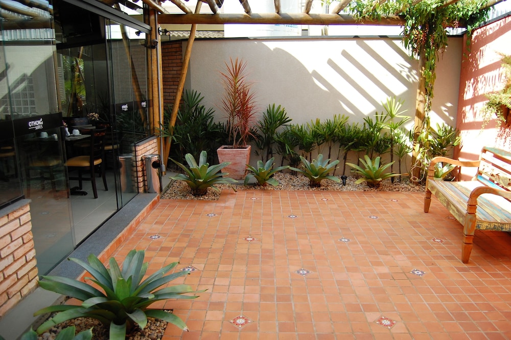 Limeira Suites 25/45