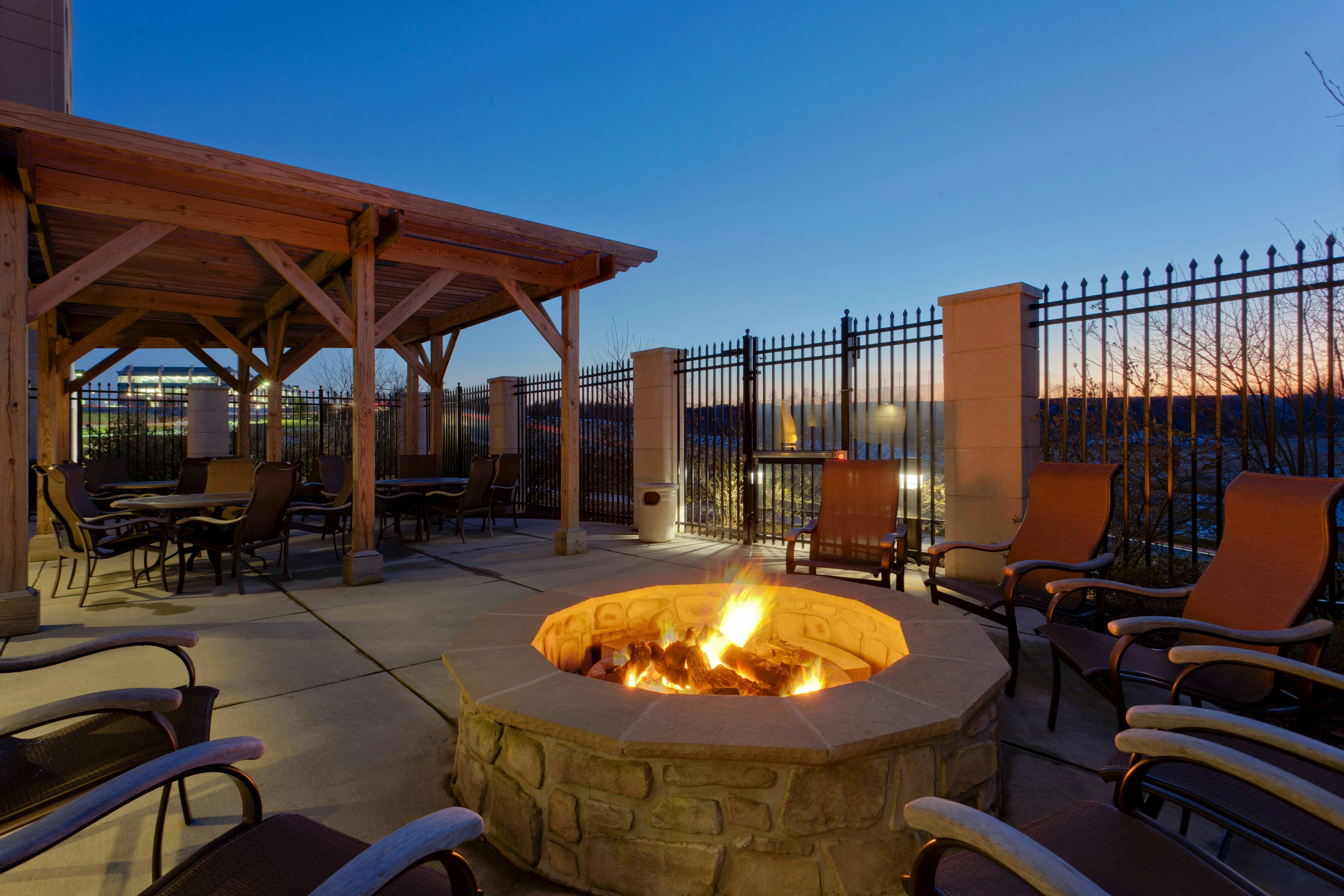 Courtyard by Marriott Philadelphia Great Valley/Malvern 5/8