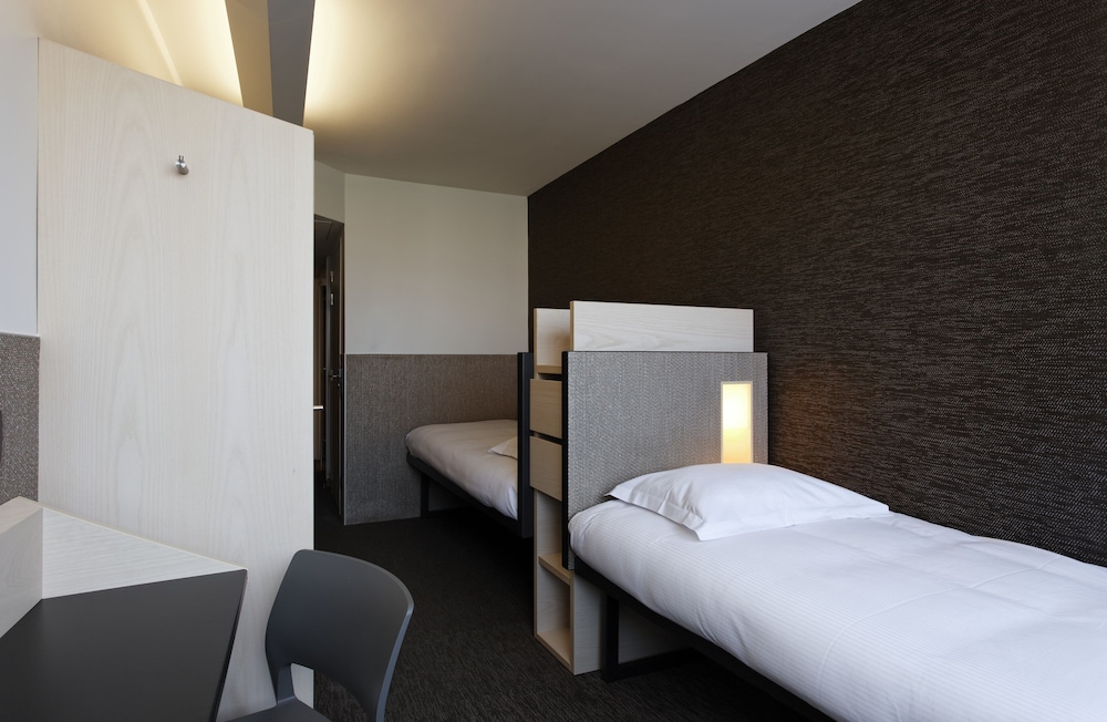 Fiap - Hostel 9/63