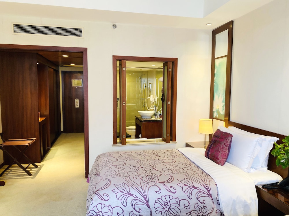 Baolong Hotel Shanghai 7/46