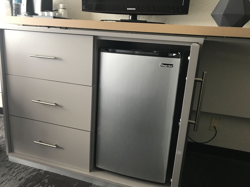 Holiday Inn Orlando International Airport 23/72