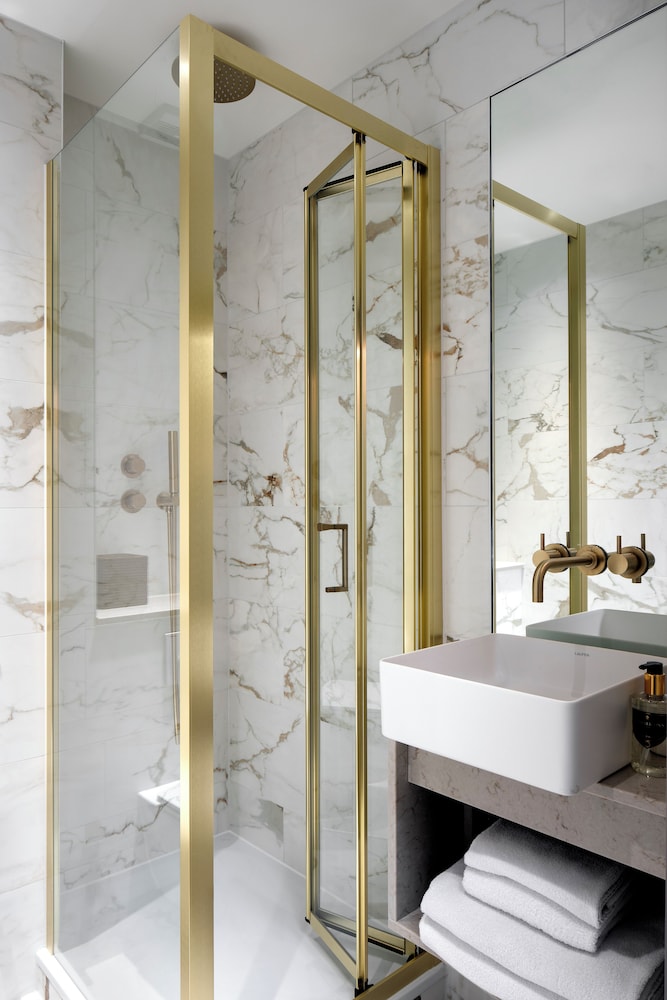 Montcalm Marble Arch Townhouse 24/28