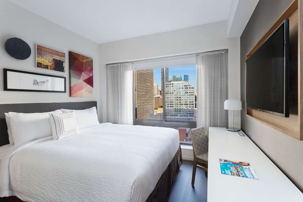 Fairfield Inn and Suites New York Manhattan Central Park 12/44