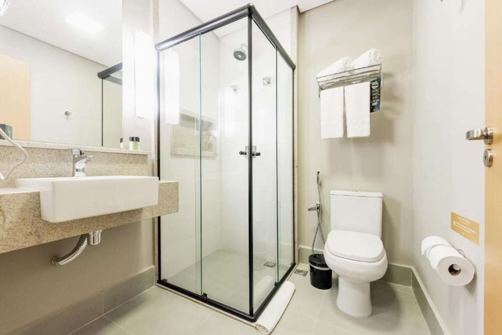 Hotel Royal Tulip Holambra 39/48