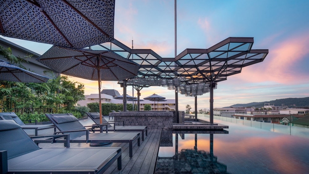 Hotel Indigo Phuket Patong 13/84
