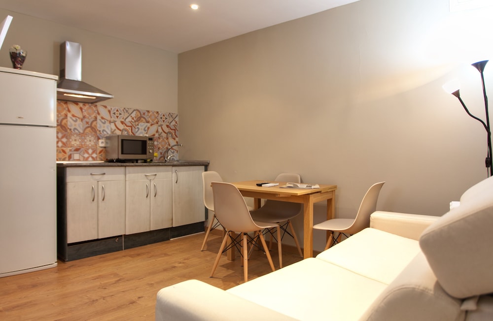Suites You Zinc Ex Apartments Arenal 62/81