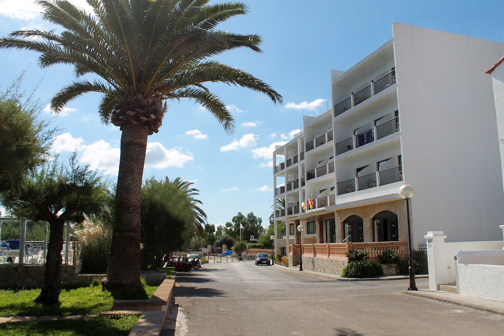 Hotel More 55/63