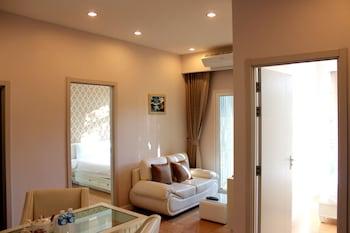 2 Bedrooms, Family
