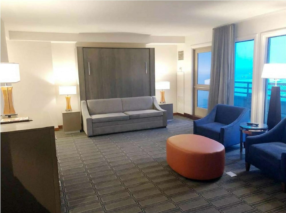 Hilton Philadelphia At Penn's Landing 36/81