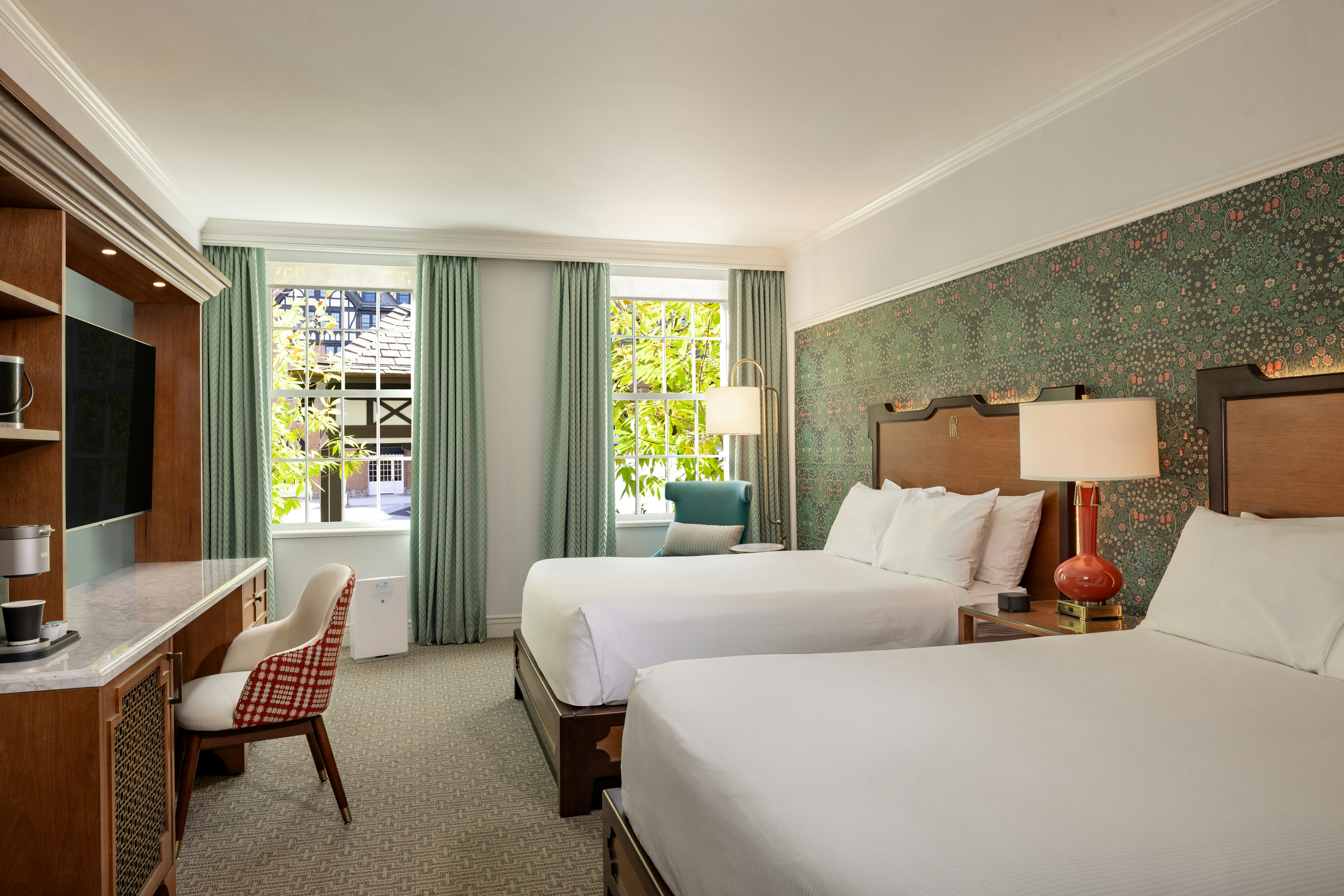 PURE, WELLNESS, 2 QUEEN BEDS