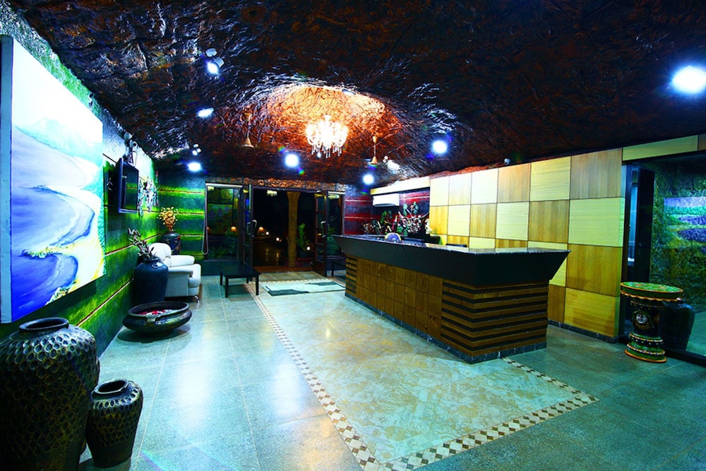 Sanskruti Quality Resort 3/33