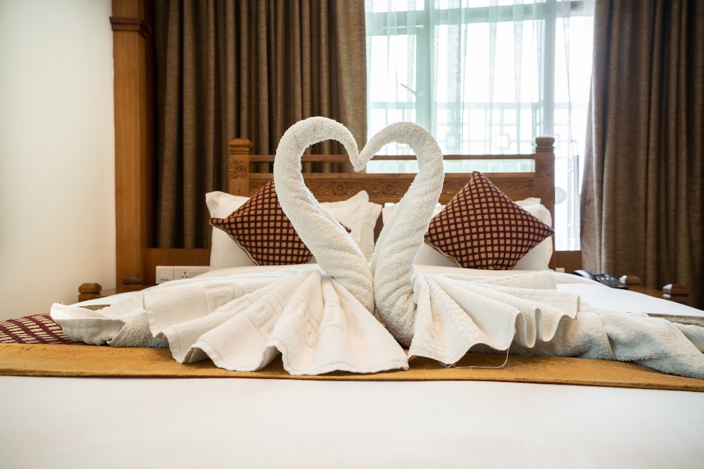 Surya Heritage Hotel 27/61
