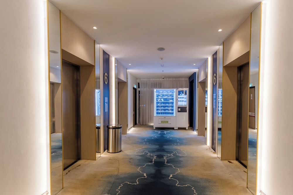 Regatta Suites Kozi Square Kuching 24/50