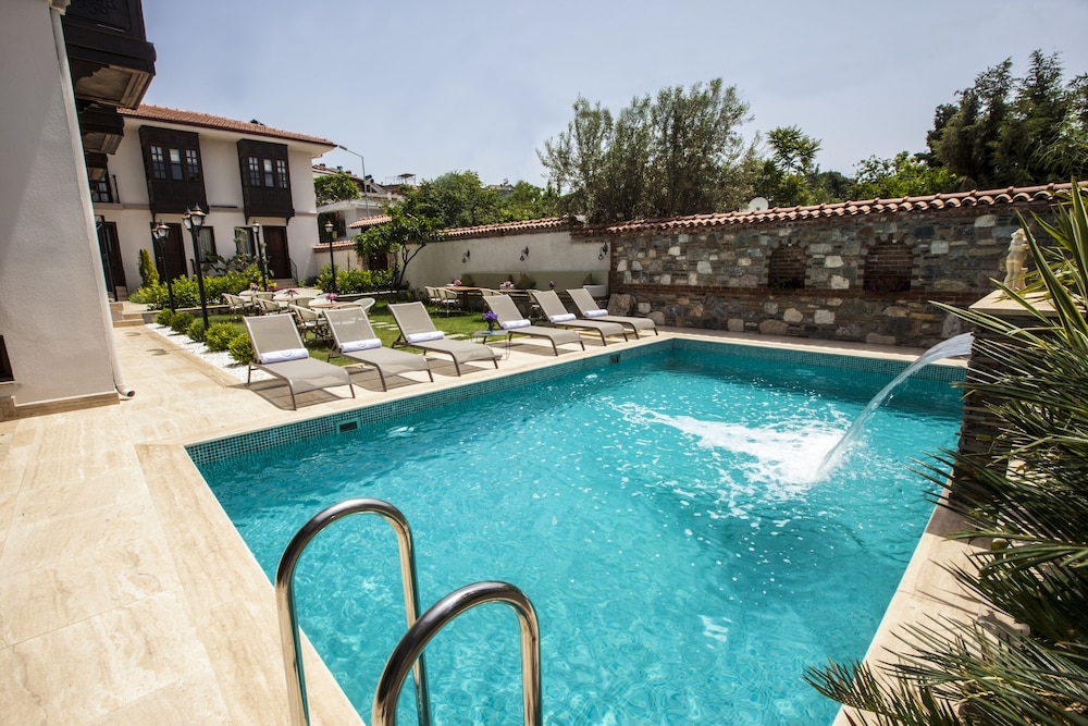 Livia Garden Hotel 22/43