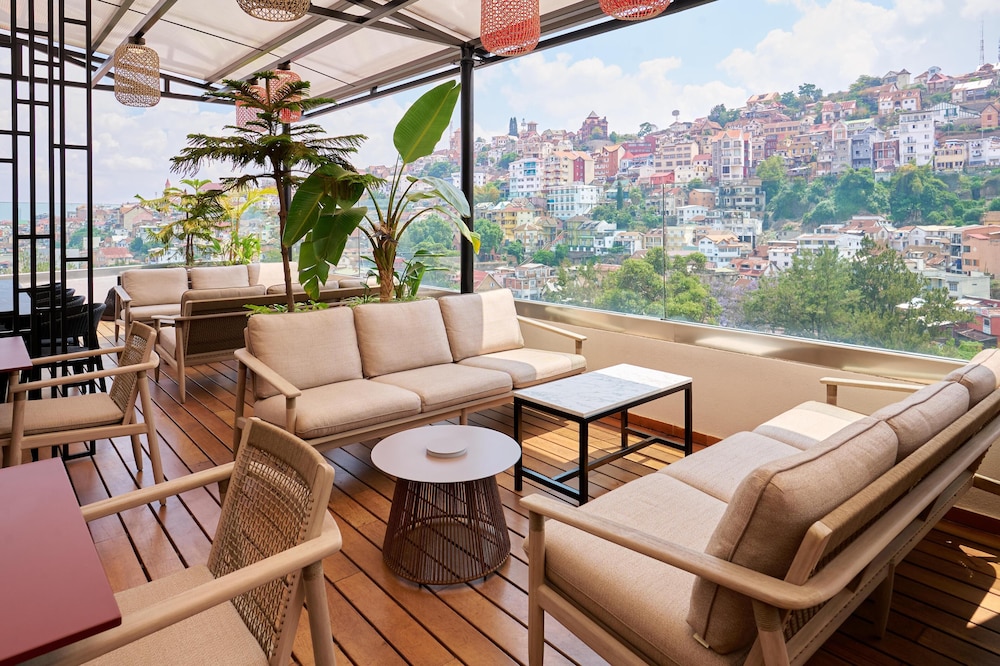 Radisson Serviced Apartments Antananarivo City Centre 53/75