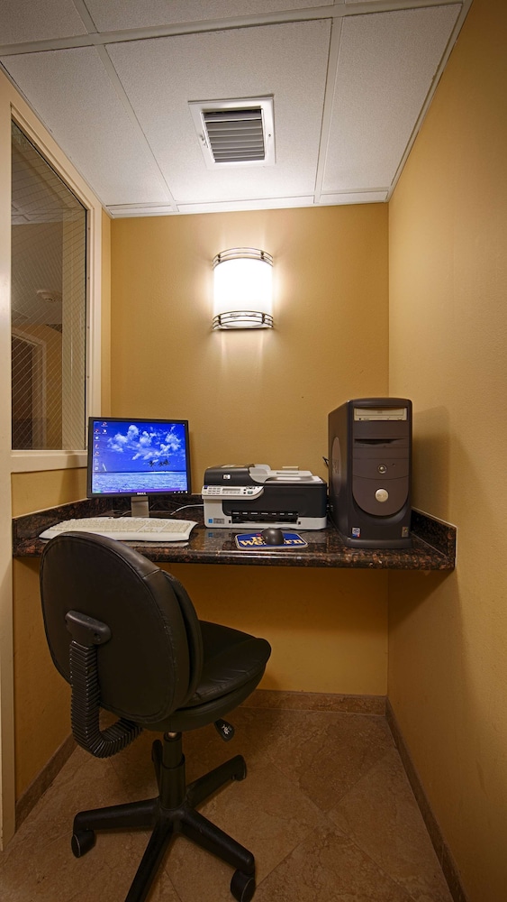 Best Western Intracoastal Inn 25/32