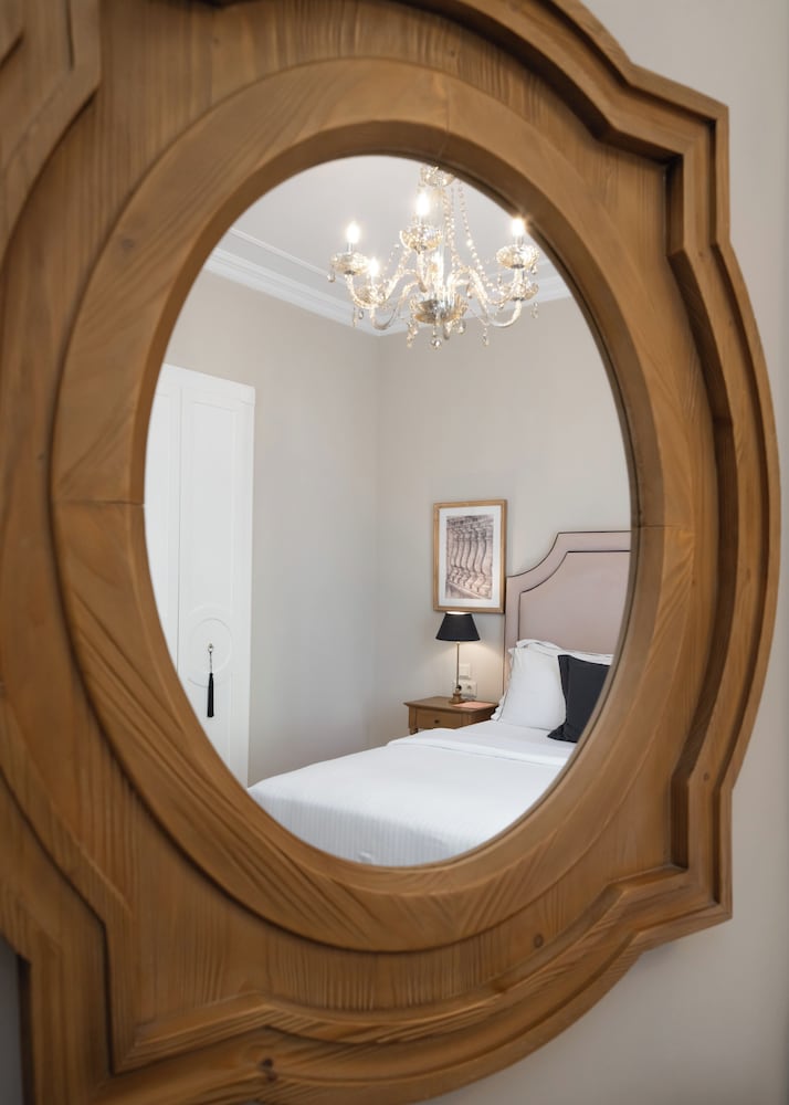 Athens Mansion Luxury Suites 11/70