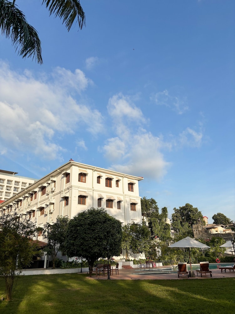 Suisse Hotel Kandy 42/50