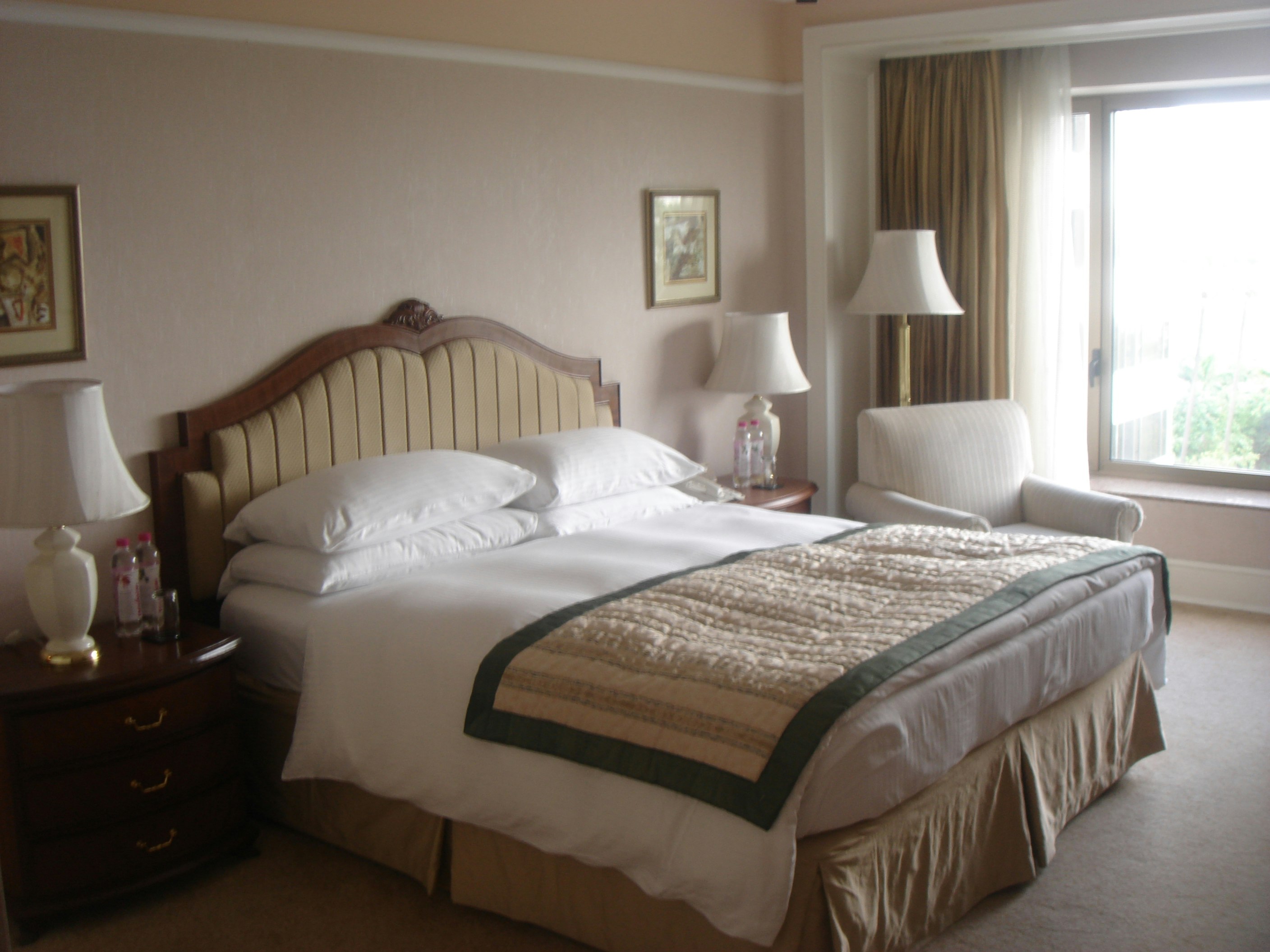 TAJ LANDS END 30/84