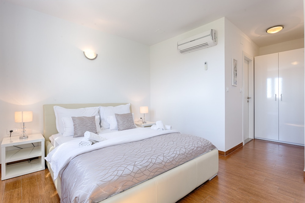 Adriatic Queen Apartments 25/81