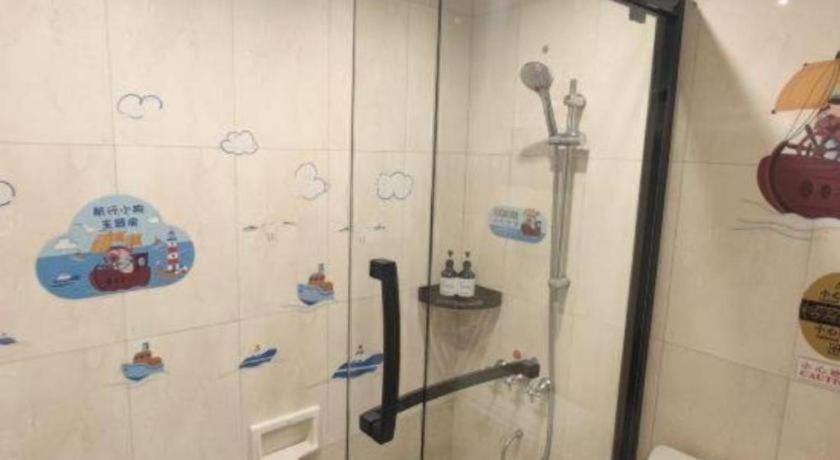 Zhen Xing Hotel 50/51