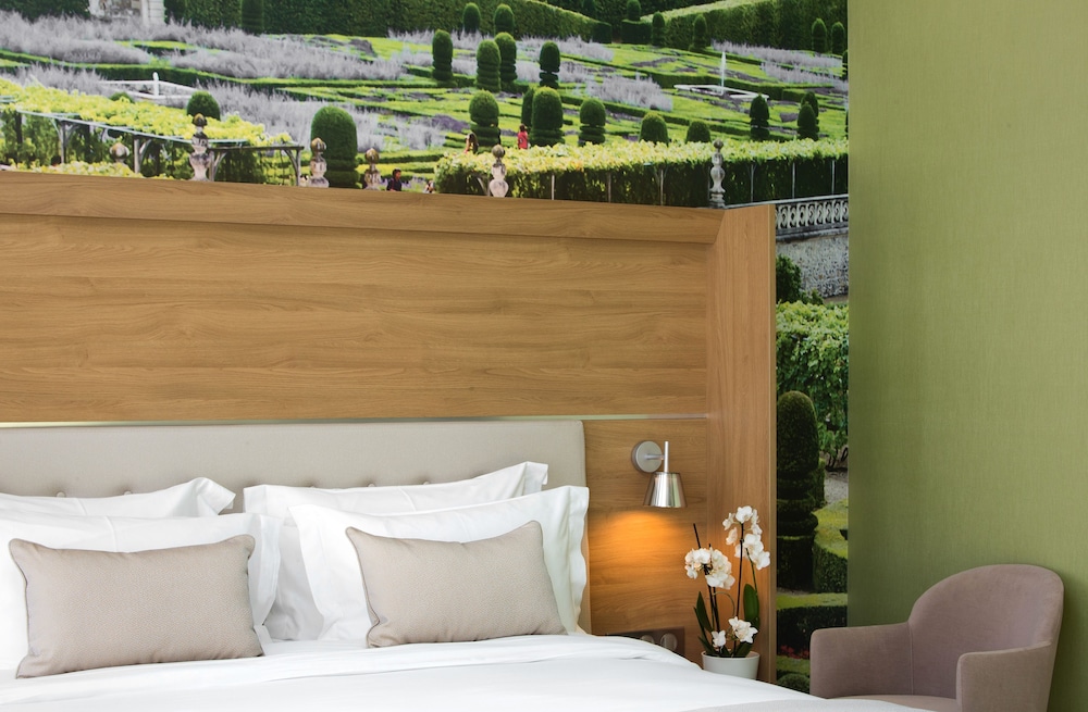 Les Jardins de Mademoiselle & SPA 26/69
