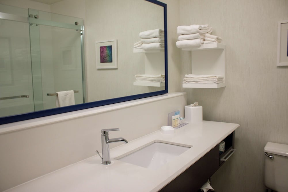 Hampton Inn Boise Airport 16/55