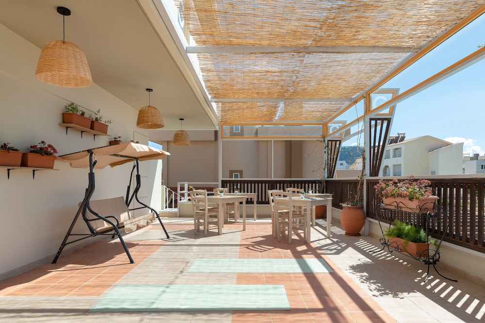 Graziella Apartments 39/51