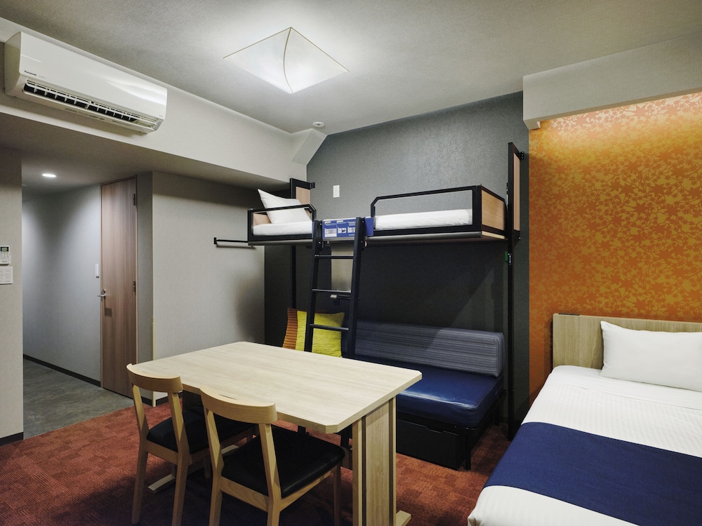 MONday Apart Premium Nihonbashi 32/45