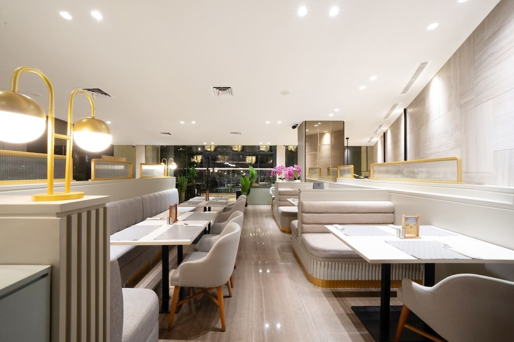 Erian Hotel 31/50