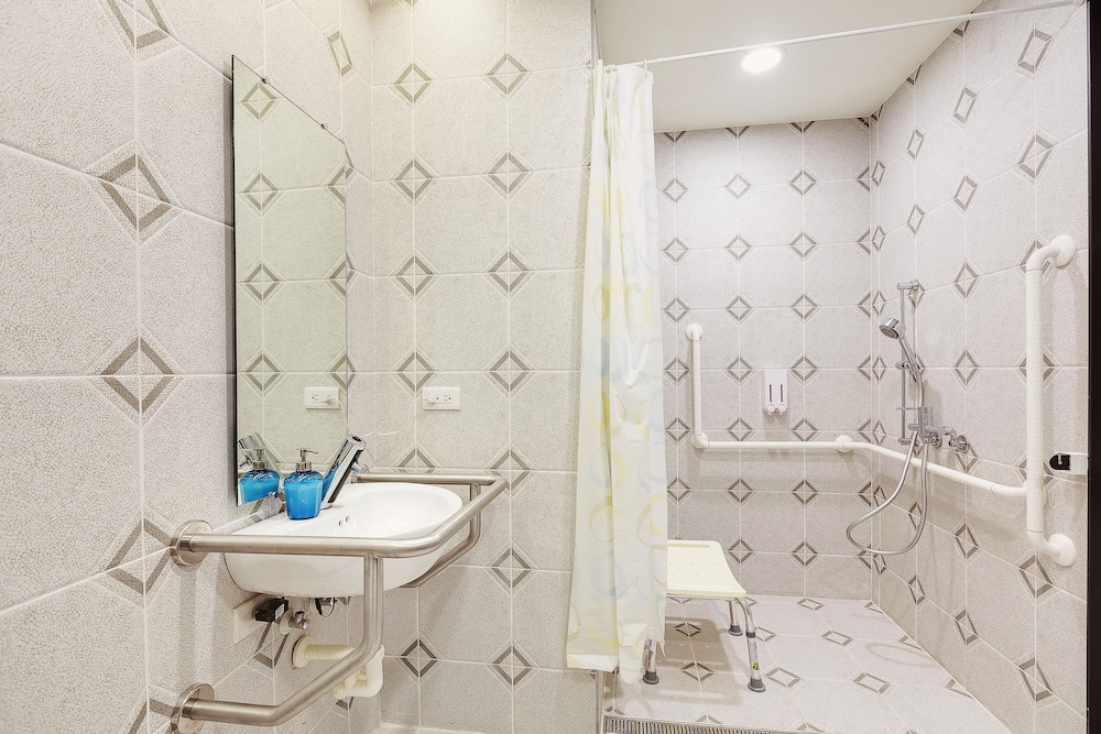 Taiwan Youth Hostel & Capsule Hostel 81/81