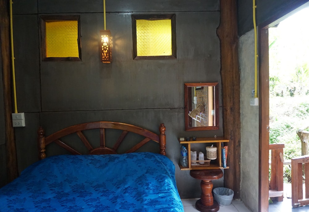 Baan Suan Boon Resort 10/50