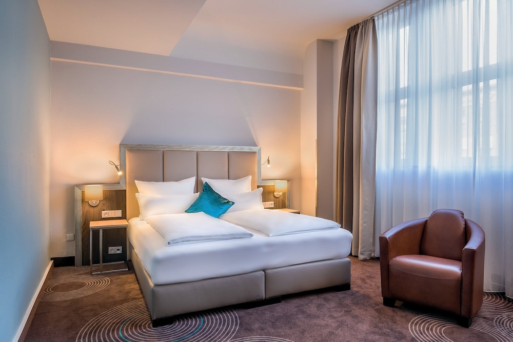 Garner Hotel Essen - Handelshof by IHG 19/85