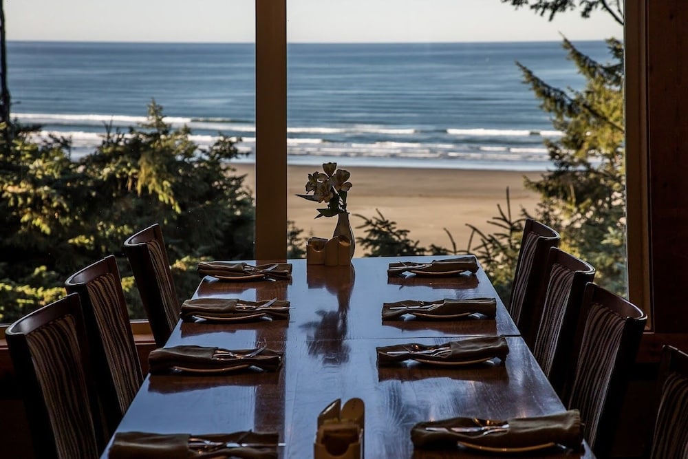 Ocean Crest Resort 36/50