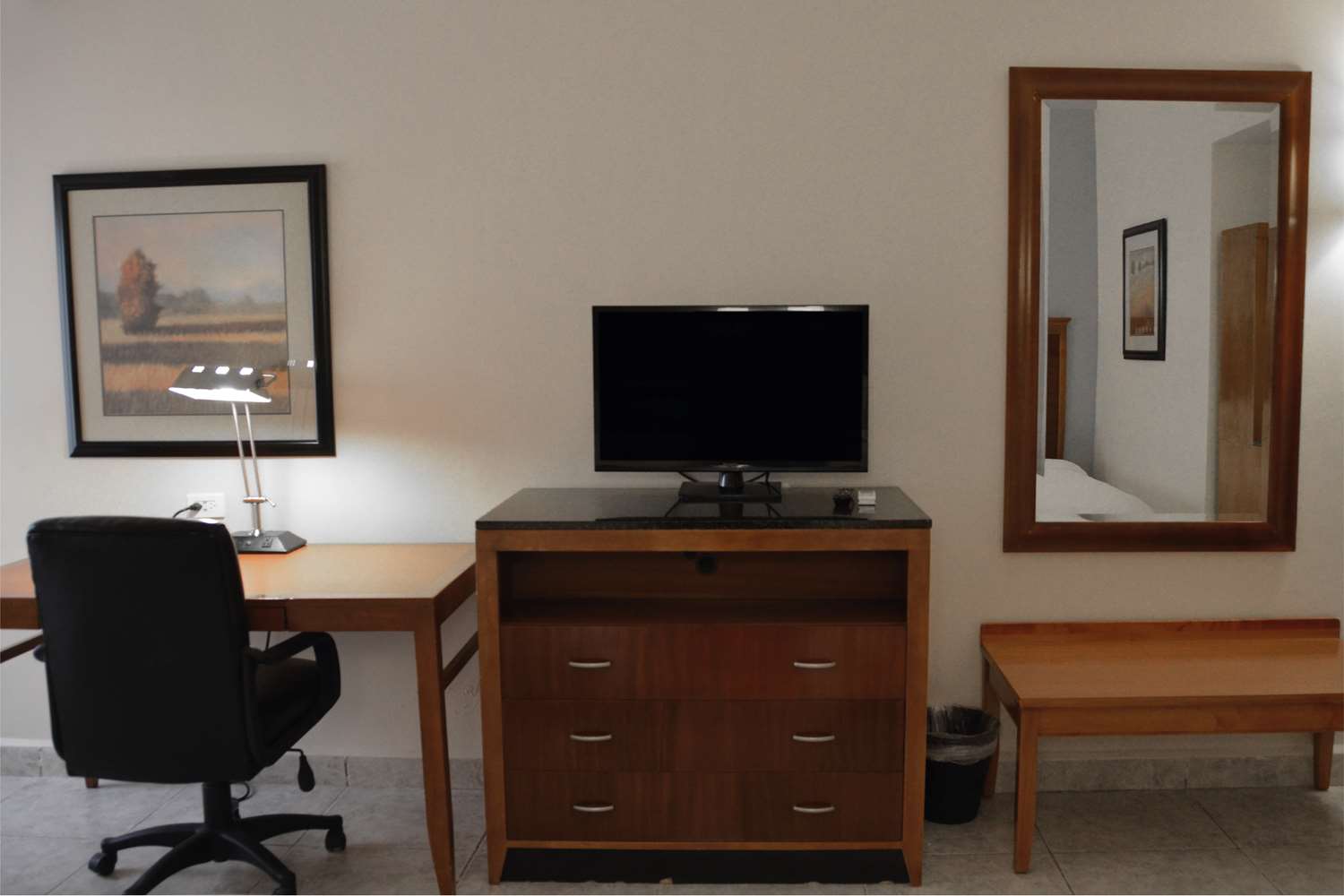 Days Inn By Wyndham Piedras Negras 13/26