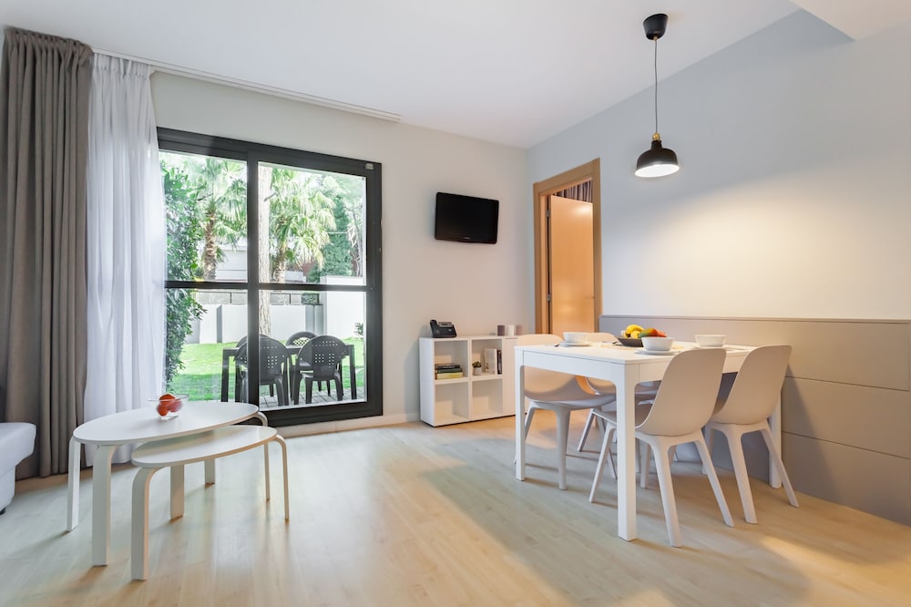 Apartamentos Turisticos Royal Marina Gardens 22/42