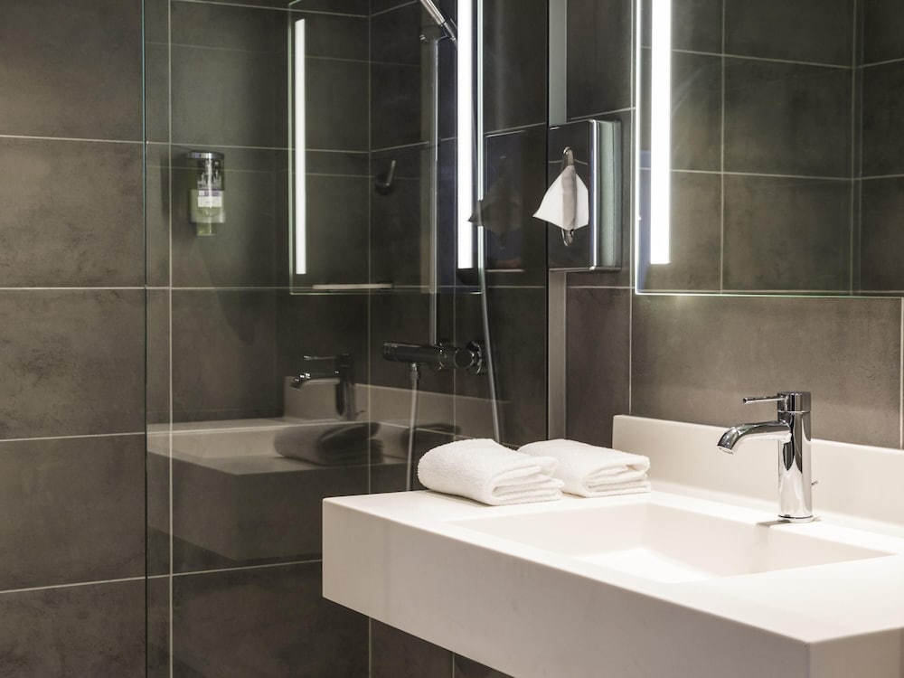 Mercure Beauvais Centre Cathedrale 42/48