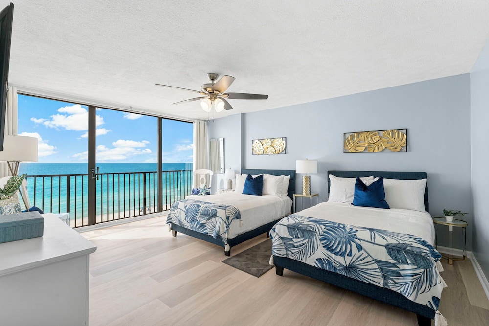 2 Bedrooms, Condo, 2 Double Beds, King Bed, Bunk Bed, Beach Front, 2 Bathrooms