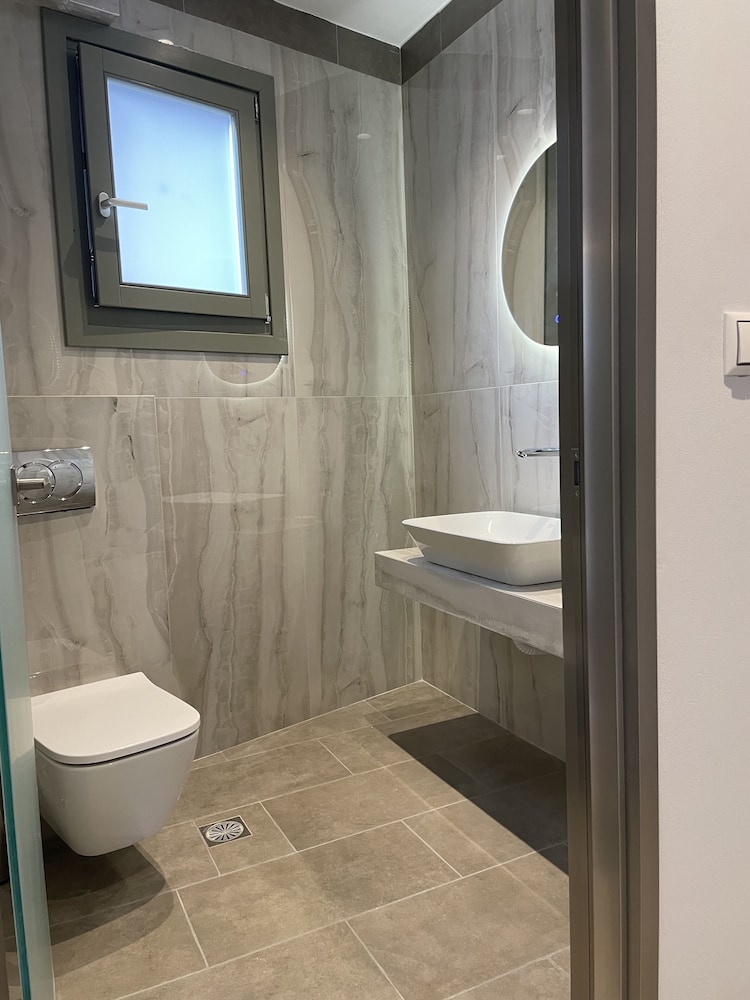 ANAX APARTMENTS PARGA 37/38