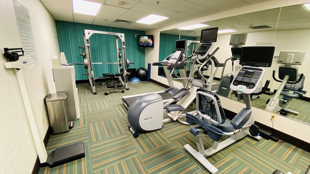 Holiday Inn Express & Suites Louisville South-Hillview, an IHG Hotel 42/55