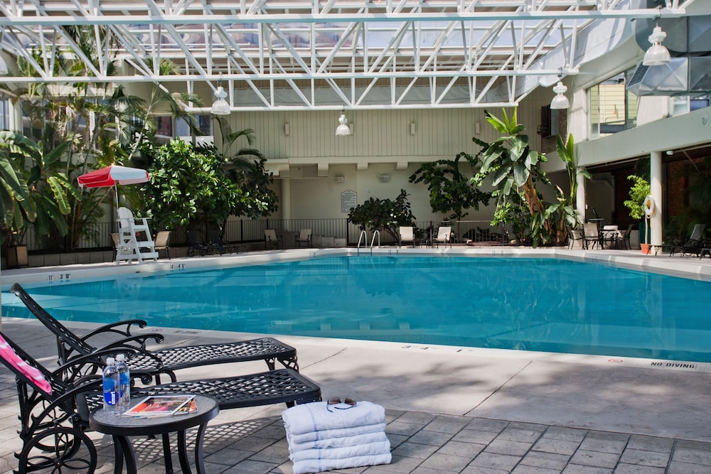 Crowne Plaza Louisville Airport Expo Center 28/79