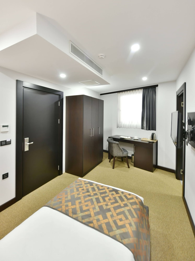 G-Han Hotel 16/50