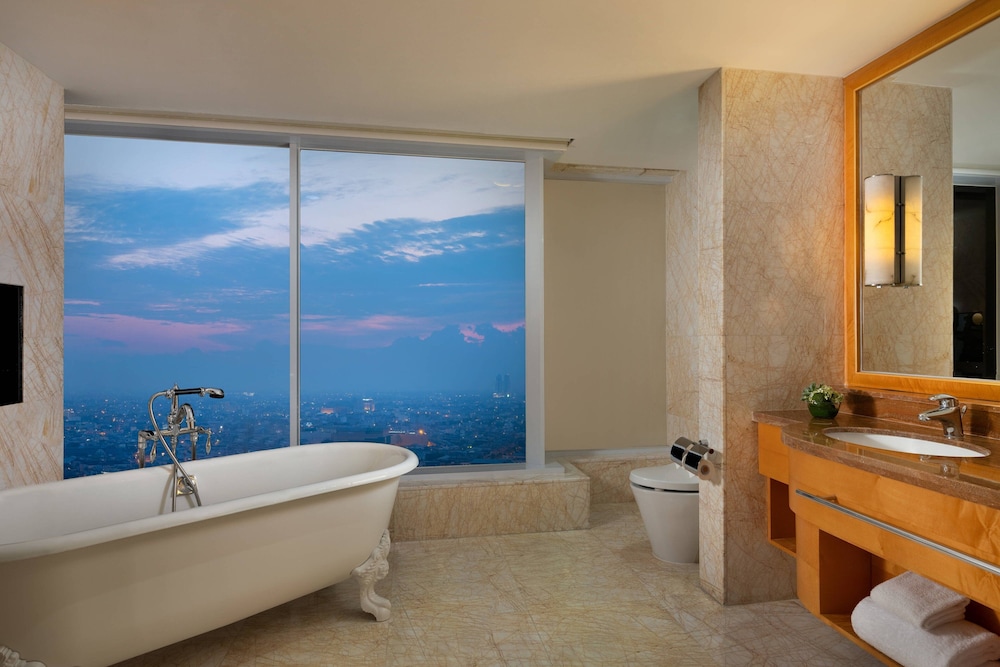 Jw Marriott Medan 34/56