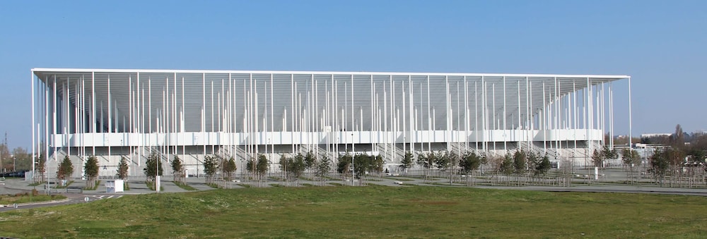 Campanile NATURE - Bordeaux Lac 68/71