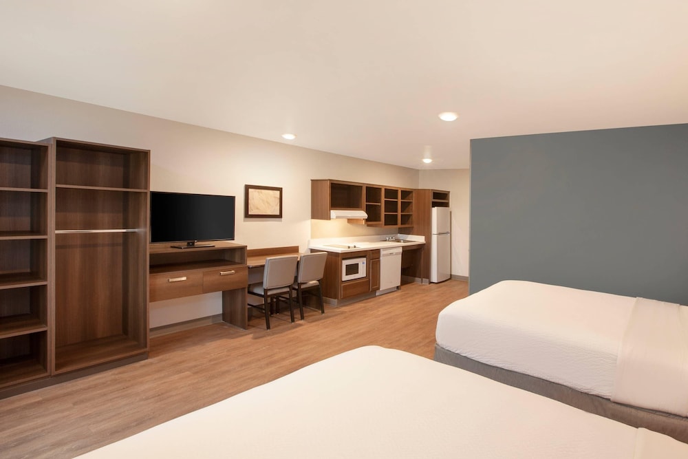 WoodSpring Suites Houston 288 South Medical Center 24/47