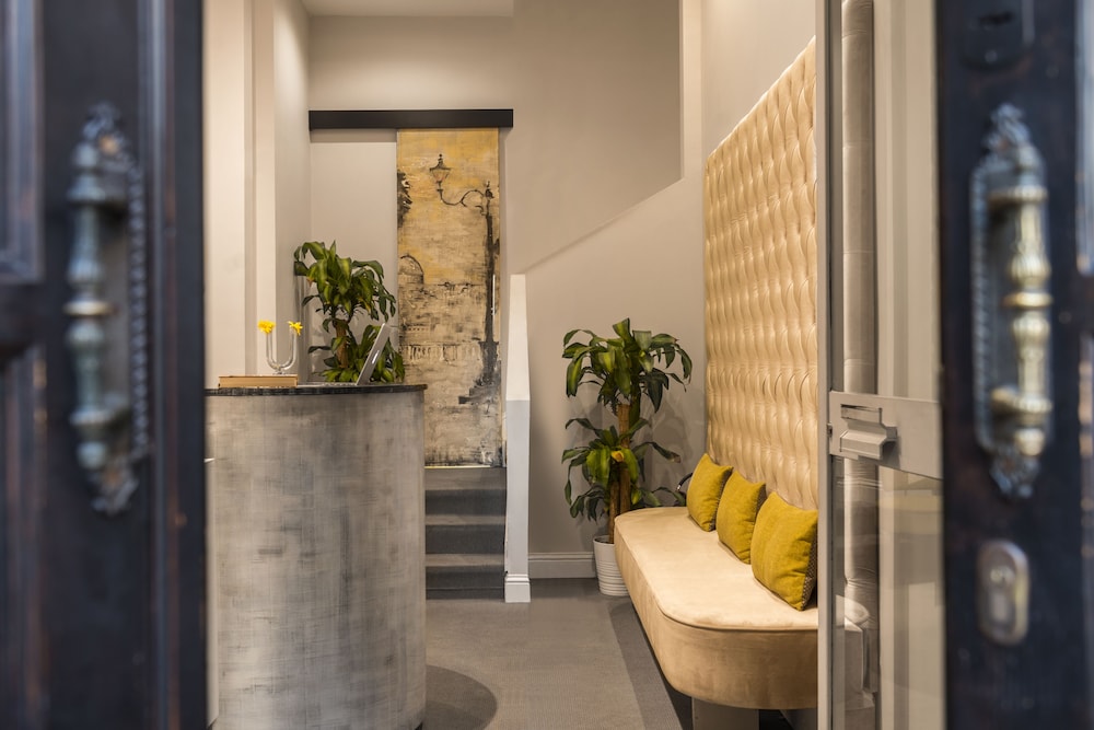 Residenza Flaminio Gaio 42/78
