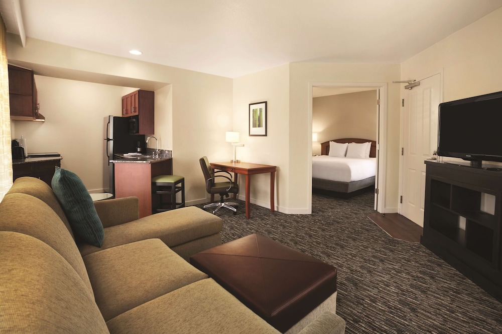 HYATT house Pleasanton 47/61