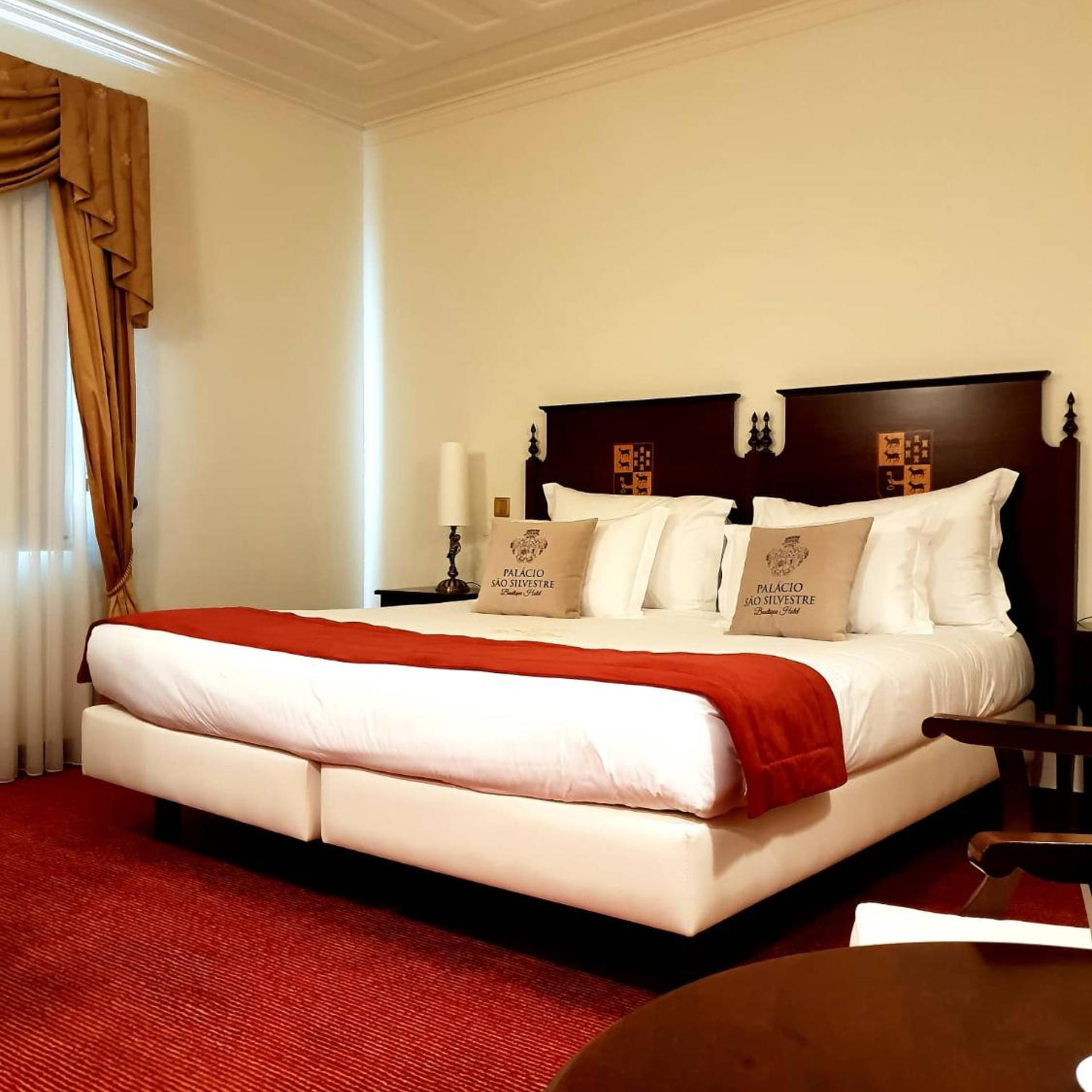 Noble, Classic, Double Bed