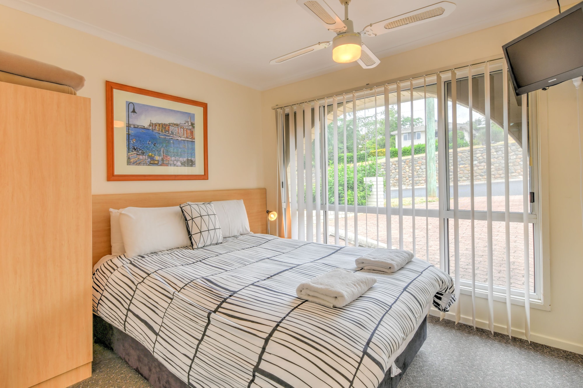 1 Bedroom, Apartment, 1 Queen and 1 Single Bed, Sofa