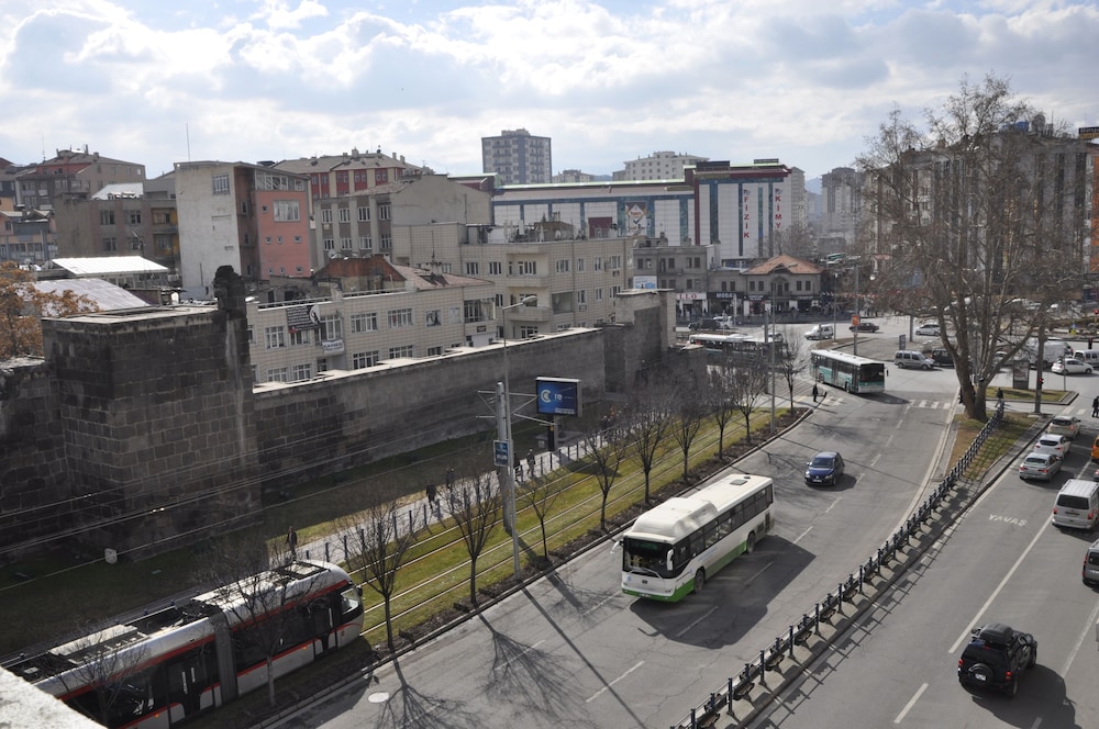 Azade Butik Otel 4/34
